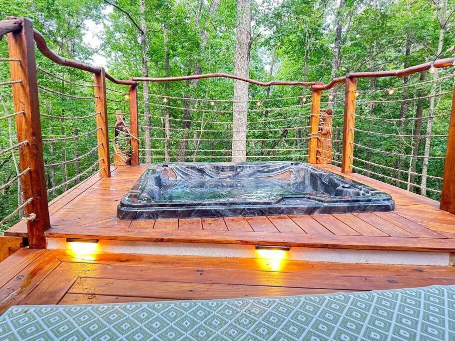 Secluded Rv With Private Hot Tub Apartment Rutherfordton Exterior photo